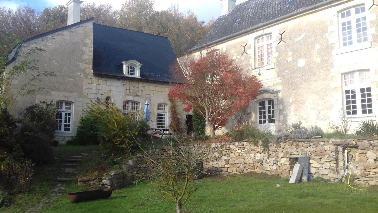 Bed and Breakfast Manoir De La Fontaine Du Chene Coutures  Exterior foto
